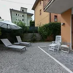 Apartment Garden *